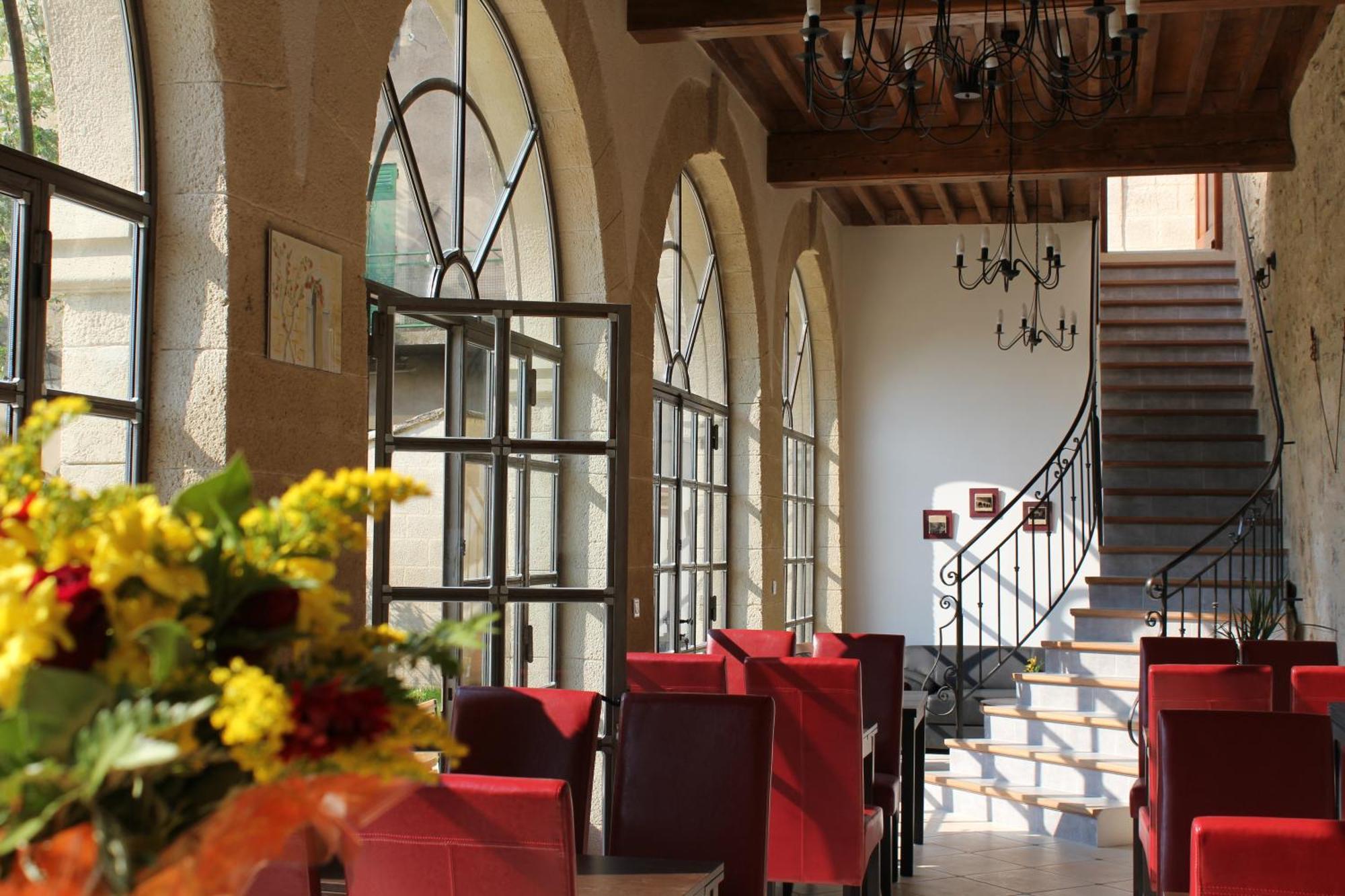 Pézenas Les Galeries De Beaulac المظهر الخارجي الصورة